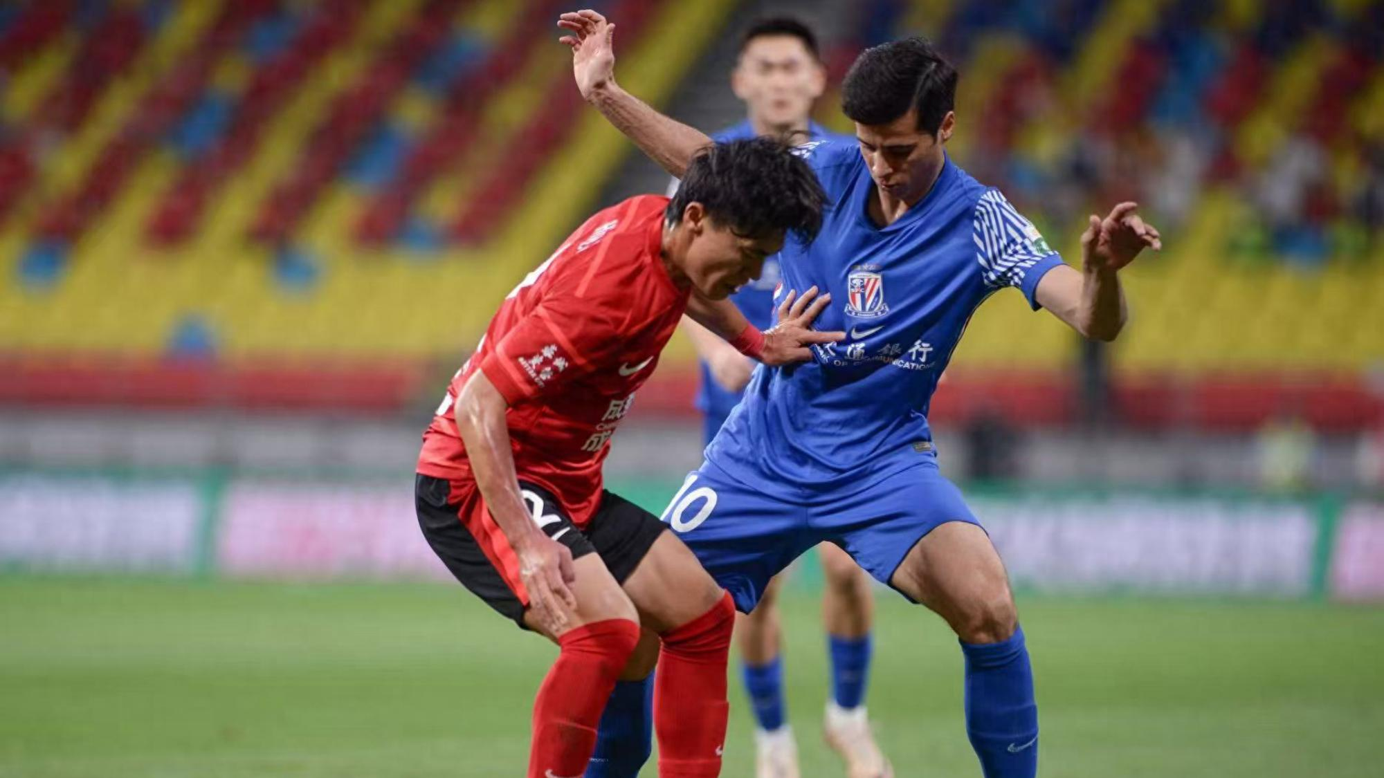 关于冲刺阶段成都蓉城调整名单以备欧超杯，遗憾出局环节打磨，气氛紧张，细节决定成败的信息